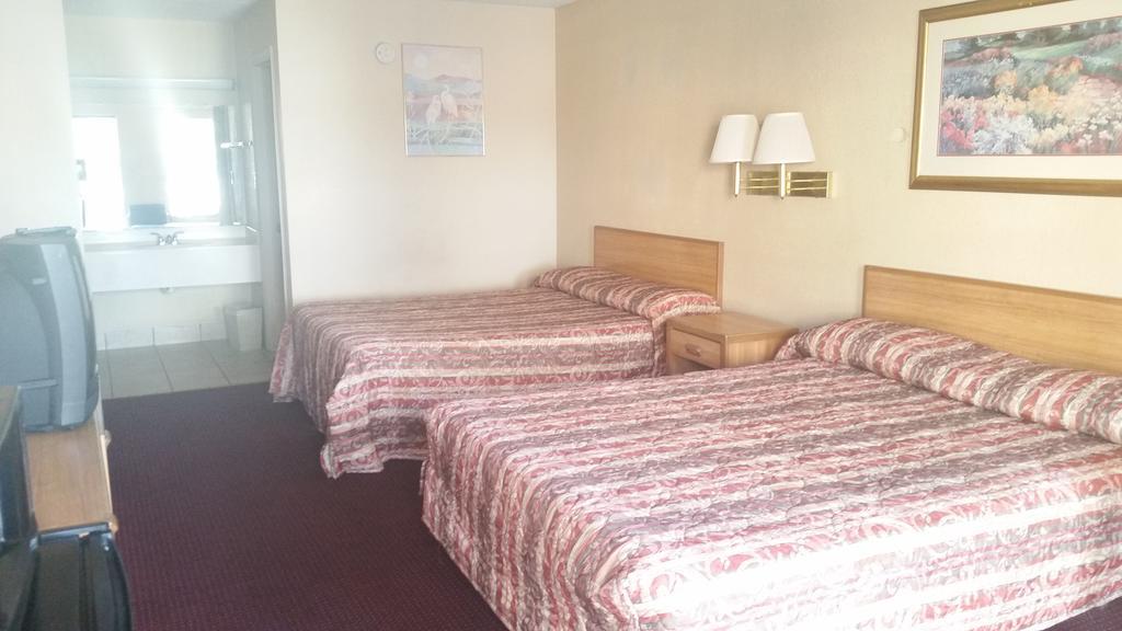 Royal Inn Alachua Zimmer foto