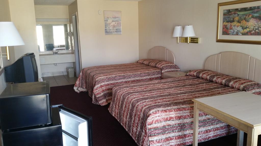 Royal Inn Alachua Zimmer foto